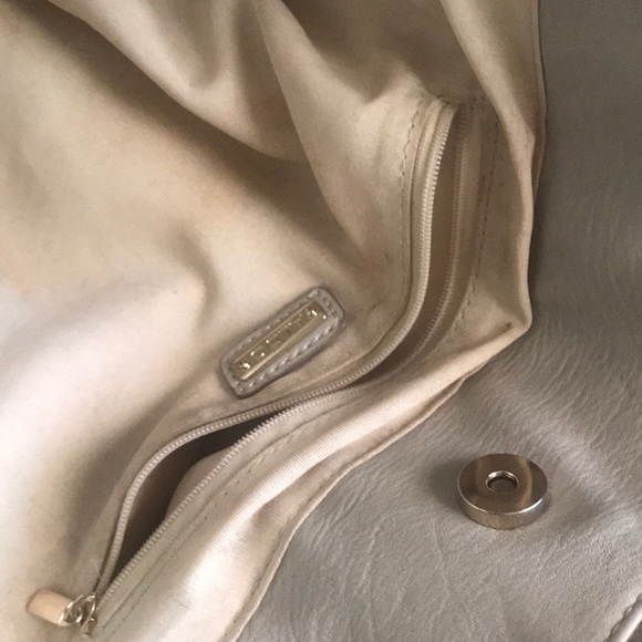 Large Aldo Bag Lock& Key - Picture 8 of 8